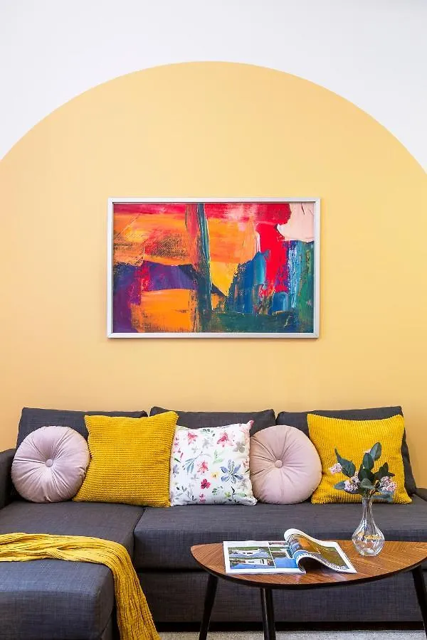 Central Gozsdu Apartment In The Party Street Budapest